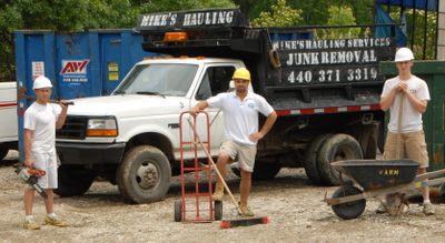 Mike's Hauling Services, LLC - North Ridgeville, OH